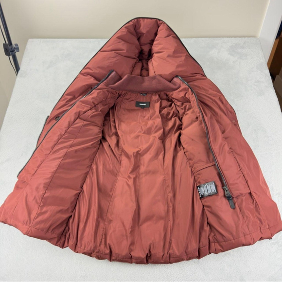 Mackage Women's Sz Small Adali-NFR 90% Duck Down, 10% Feathers Duck Down Puffer - Picture 3 of 8